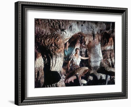 Voyage au centre by la terre JOURNEY TO THE CENTER OF THE EARTH by HenryLevin with Pat Boone, 1959 -null-Framed Photo