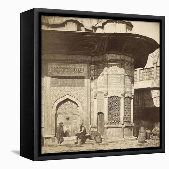 Vue de Constantinople, ancienne fontaine de sultan Mahmoud-Felice Beato-Framed Premier Image Canvas