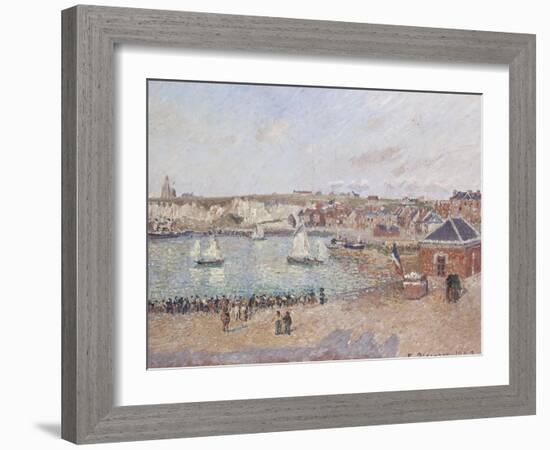 Vue de l'avant-port de Dieppe-Camille Pissarro-Framed Giclee Print