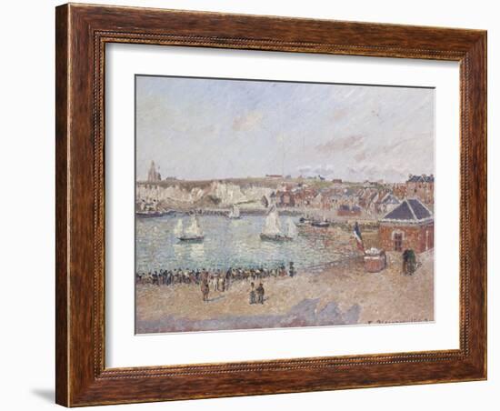 Vue de l'avant-port de Dieppe-Camille Pissarro-Framed Giclee Print