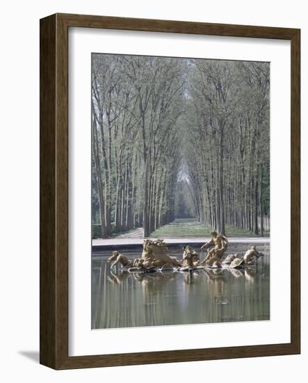 Vue du parc: bassin d'Apollon: Le char d'Apollon, 1668-1670-Jean-Baptiste Tuby-Framed Giclee Print