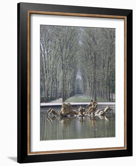 Vue du parc: bassin d'Apollon: Le char d'Apollon, 1668-1670-Jean-Baptiste Tuby-Framed Giclee Print