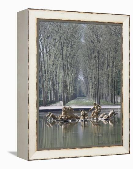 Vue du parc: bassin d'Apollon: Le char d'Apollon, 1668-1670-Jean-Baptiste Tuby-Framed Premier Image Canvas