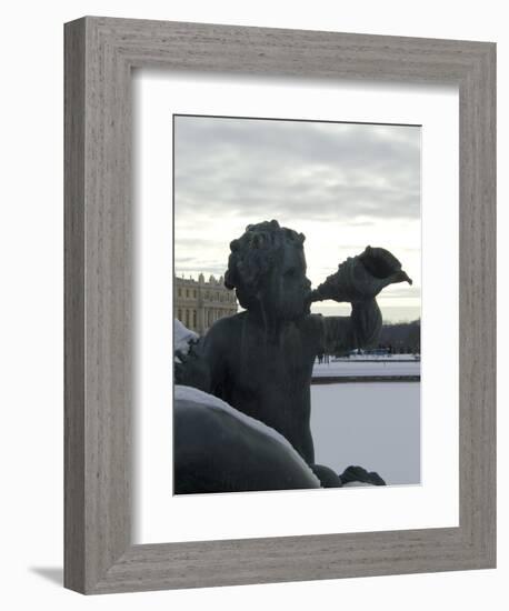 vue du parc: parterre d'Eau, bassin du nord, margelle nord: nymphe allongée appuyée sur un-Philippe Magnier-Framed Giclee Print