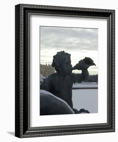 vue du parc: parterre d'Eau, bassin du nord, margelle nord: nymphe allongée appuyée sur un-Philippe Magnier-Framed Giclee Print