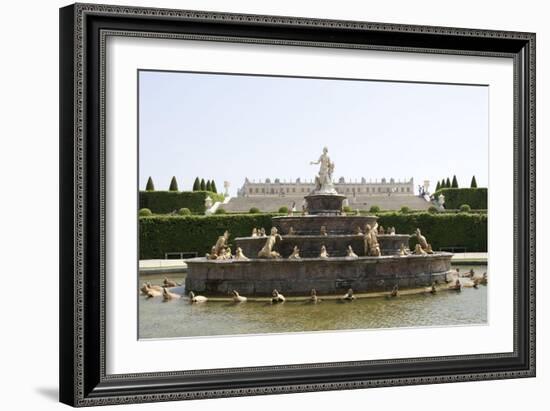 Vue du parc : parterre de Latone-Gaspard Marsy-Framed Giclee Print