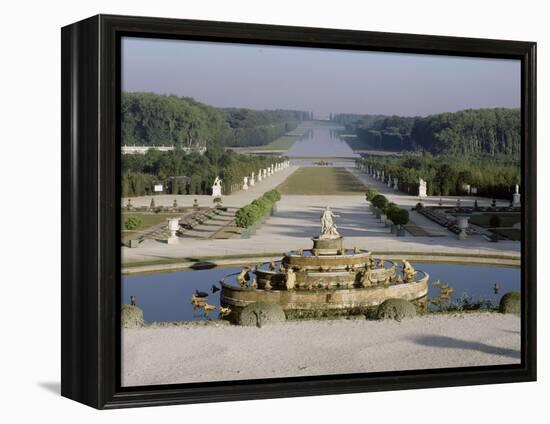 Vue du parterre de Latone en direction du Grand Canal, après l'abattage des arbres de l'Allée-null-Framed Premier Image Canvas