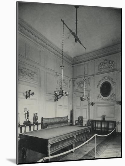 Vue du Salon des officiers (alors Salon de billard) au Grand Trianon-Armand Guérinet-Mounted Giclee Print