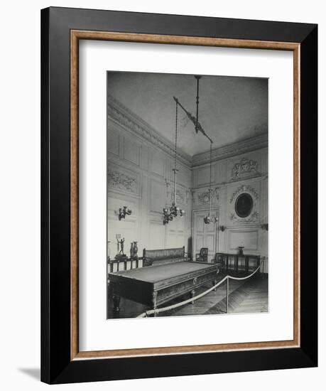 Vue du Salon des officiers (alors Salon de billard) au Grand Trianon-Armand Guérinet-Framed Giclee Print