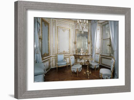 Vue intérieure No.2: Cabinets Intérieurs de la Reine, état de 1781, époque de Marie-Antoinette-Richard Mique-Framed Giclee Print