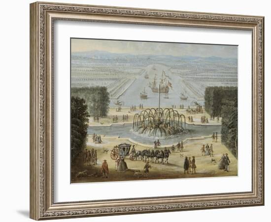 Vue perspective du Bassin d'Apollon et du Grand Canal avec sa flotille à Versailles-null-Framed Giclee Print
