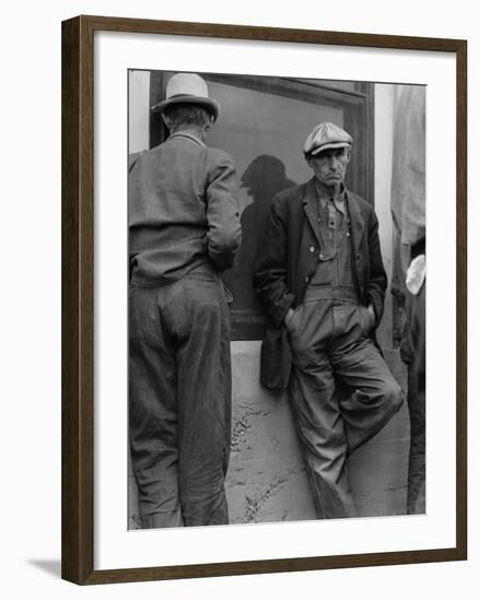 Waiting for twice monthly relief checks at Calipatria, California, 1937-Dorothea Lange-Framed Photographic Print