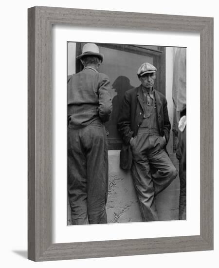 Waiting for twice monthly relief checks at Calipatria, California, 1937-Dorothea Lange-Framed Photographic Print