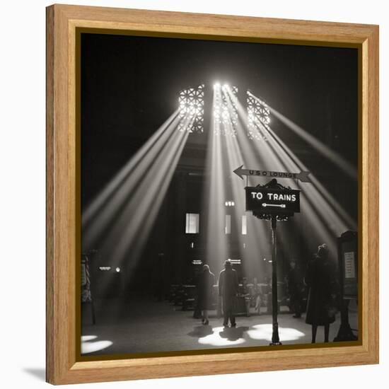 Waiting Room of the Union Station, Chicago-null-Framed Premier Image Canvas