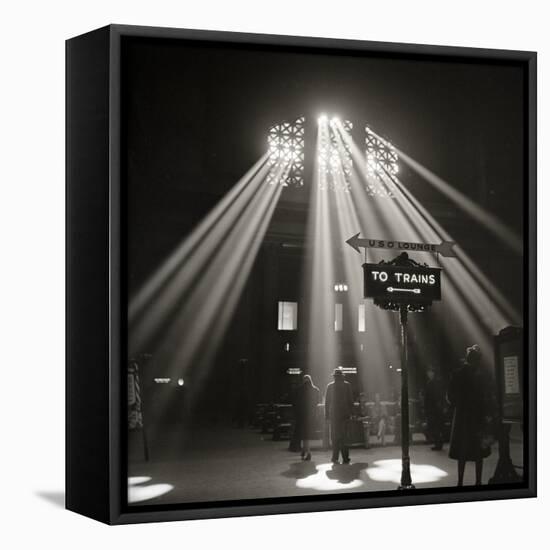 Waiting Room of the Union Station, Chicago-null-Framed Premier Image Canvas