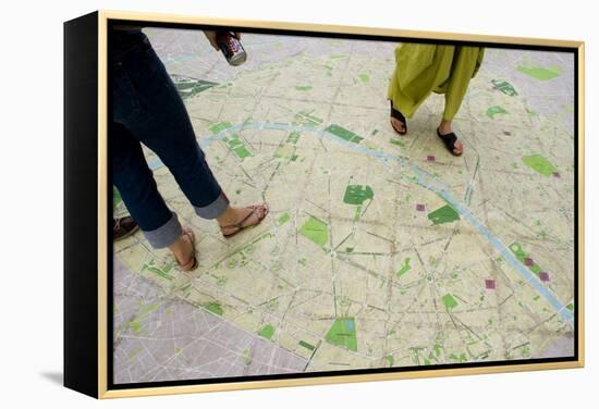 Walk-on Street Map In Paris.-Mark Williamson-Framed Premier Image Canvas