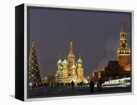 Walking Past a Huge Christmas Tree in Red Square in Moscow-null-Framed Premier Image Canvas