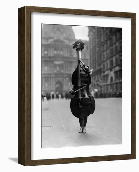 Walking Violin in Philadelphia Mummers' Parade, 1917-Bettmann-Framed Photographic Print