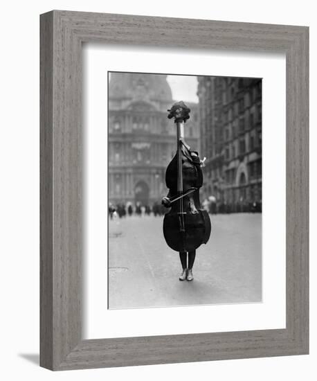 Walking Violin in Philadelphia Mummers' Parade, 1917-Bettmann-Framed Photographic Print