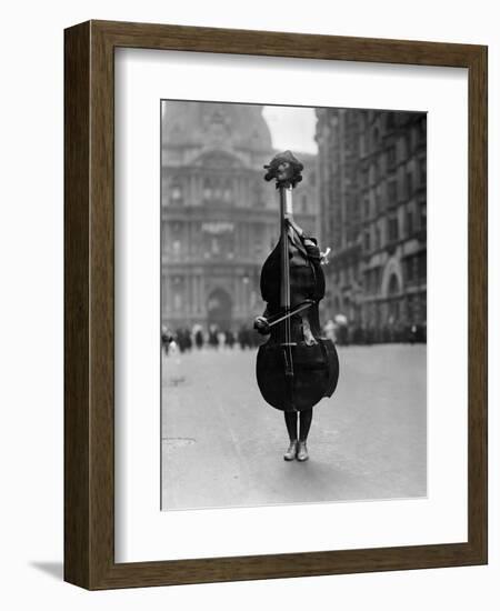 Walking Violin in Philadelphia Mummers' Parade, 1917-Bettmann-Framed Photographic Print