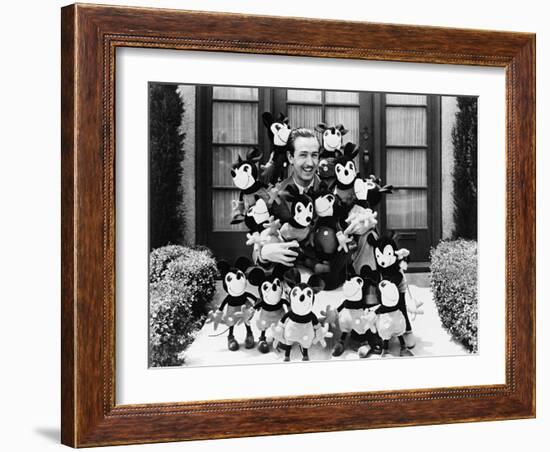 Walt Disney, 1942-null-Framed Photographic Print