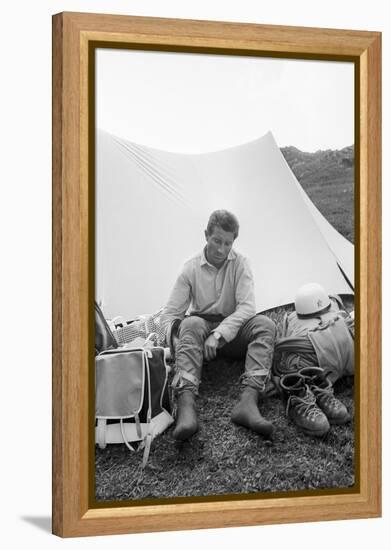 Walter Bonatti on the Eiger-Mario de Biasi-Framed Premier Image Canvas