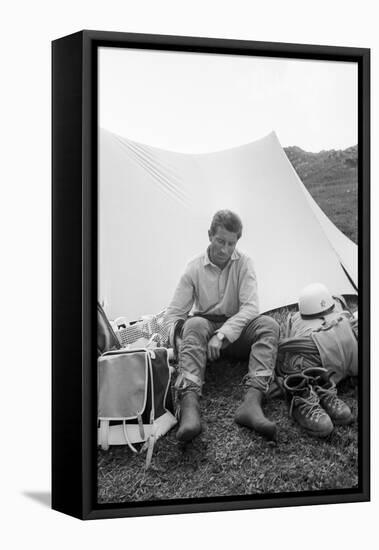 Walter Bonatti on the Eiger-Mario de Biasi-Framed Premier Image Canvas