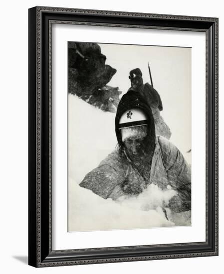 Walter Bonatti-Mario de Biasi-Framed Giclee Print