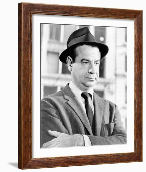 Walter Matthau, Mirage (1965)-null-Framed Photo