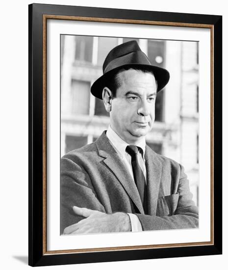 Walter Matthau, Mirage (1965)-null-Framed Photo