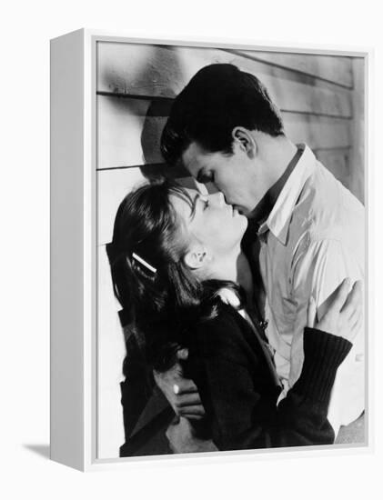 Warren Beatty; Natalie Wood. "Splendor in the Grass" [1961], Directed by Elia Kazan.-null-Framed Premier Image Canvas