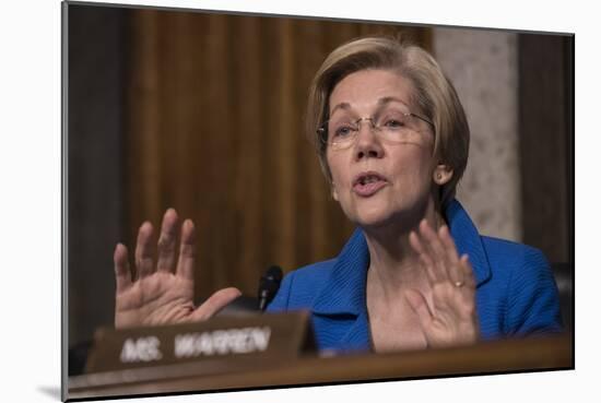 Warren Vs Trump-null-Mounted Photographic Print