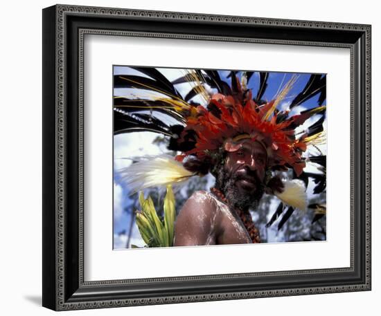 Warrior at Sing Sing Festival, Feathers from a Bird of Paradise, Papua New Guinea, Oceania-Keren Su-Framed Photographic Print