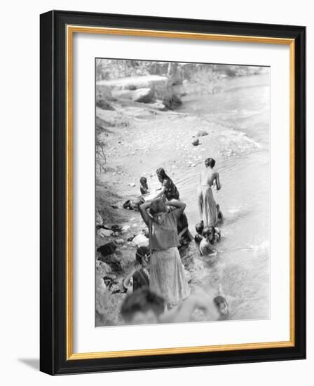 Washing at the River Near Tehuantepec, Mexico, 1929-Tina Modotti-Framed Giclee Print