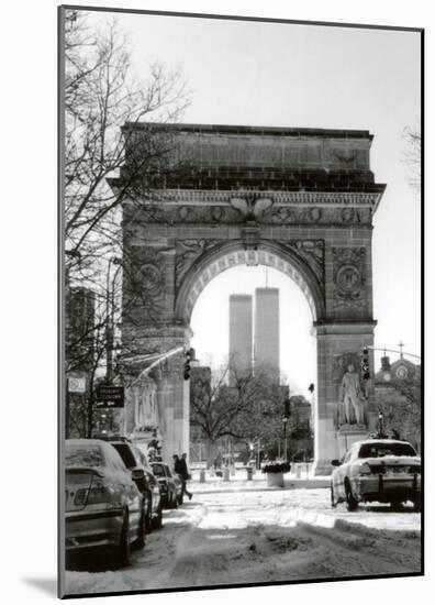 Washington Arch-Igor Maloratsky-Mounted Art Print