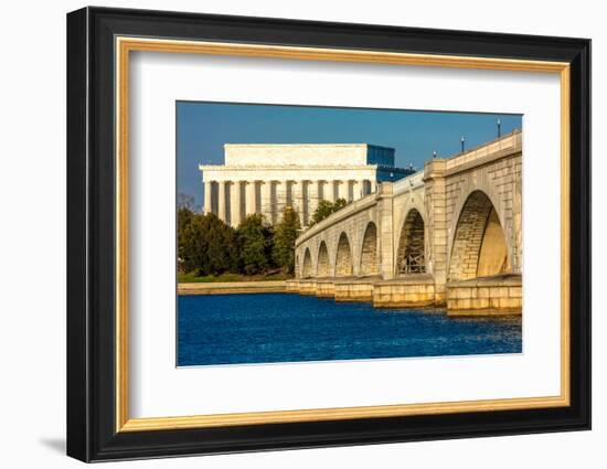 WASHINGTON D.C. - Memorial Bridge spans Potomac River and features Lincoln Memorial-null-Framed Photographic Print