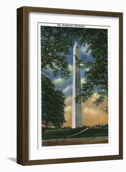 Washington DC, Exterior View of the Washington Monument-Lantern Press-Framed Premium Giclee Print