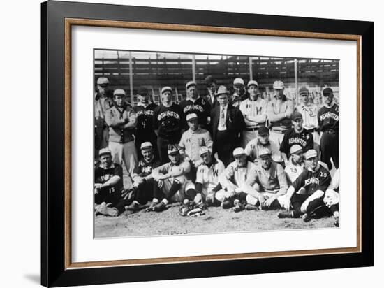 Washington Senators Team, Baseball Photo - Washington, DC-Lantern Press-Framed Art Print