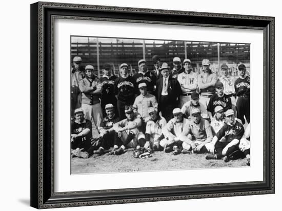 Washington Senators Team, Baseball Photo - Washington, DC-Lantern Press-Framed Art Print