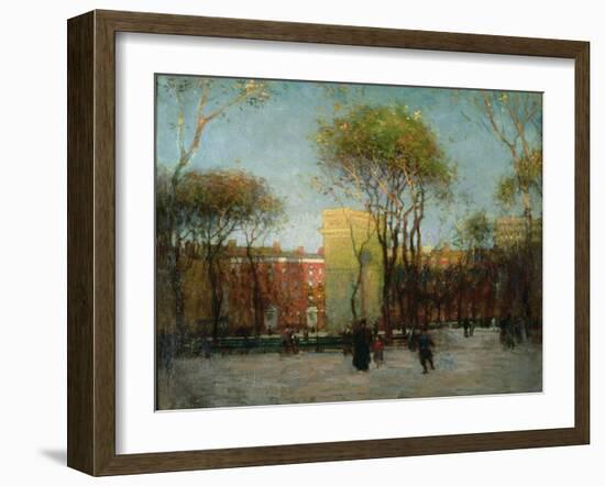 Washington Square, New York, c.1900-Paul Cornoyer-Framed Giclee Print
