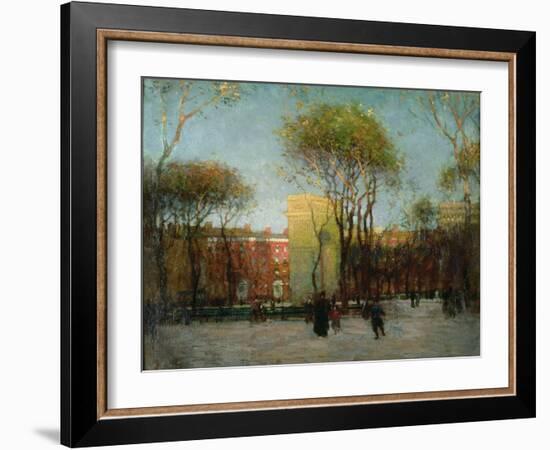 Washington Square, New York, c.1900-Paul Cornoyer-Framed Giclee Print