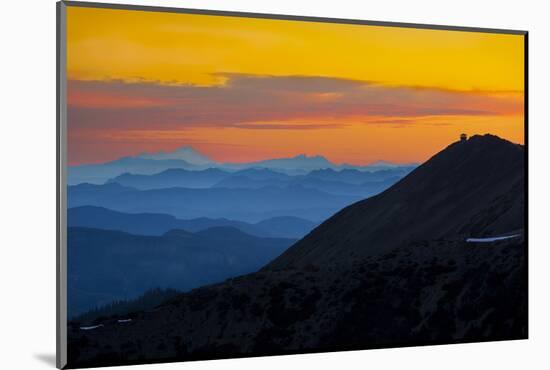 Washington, Sunrise, Mt. Fremont Lookout and the Cascade Range from Second Burroughs-Gary Luhm-Mounted Photographic Print