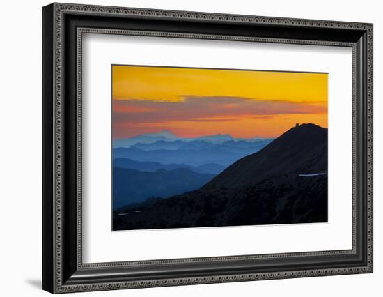 Washington, Sunrise, Mt. Fremont Lookout and the Cascade Range from Second Burroughs-Gary Luhm-Framed Photographic Print