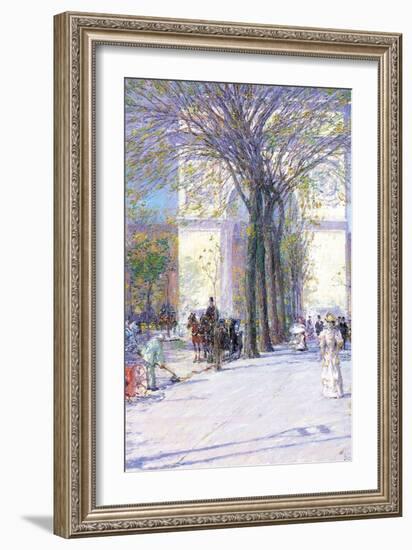 Washington Triumphal Arch in Spring-Childe Hassam-Framed Art Print