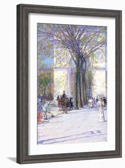 Washington Triumphal Arch in Spring-Childe Hassam-Framed Art Print