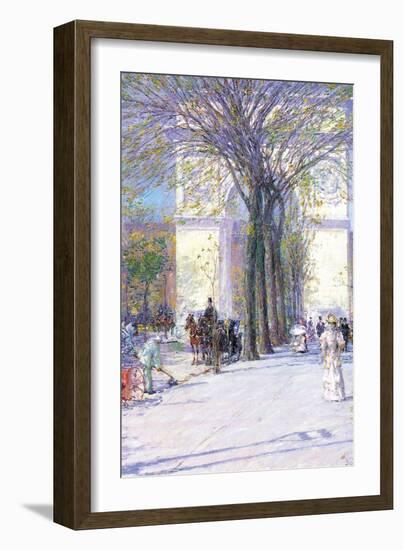 Washington Triumphal Arch in Spring-Childe Hassam-Framed Art Print