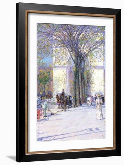 Washington Triumphal Arch in Spring-Childe Hassam-Framed Art Print