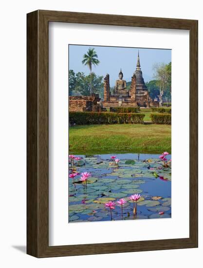 Wat Mahatat, Sukhothai Historical Park, Sukhothai, Thailand, Southeast Asia, Asia-null-Framed Photographic Print