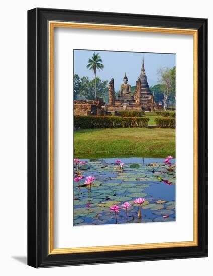 Wat Mahatat, Sukhothai Historical Park, Sukhothai, Thailand, Southeast Asia, Asia-null-Framed Photographic Print