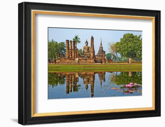 Wat Mahatat, Sukhothai Historical Park, Sukhothai, Thailand, Southeast Asia, Asia-null-Framed Photographic Print